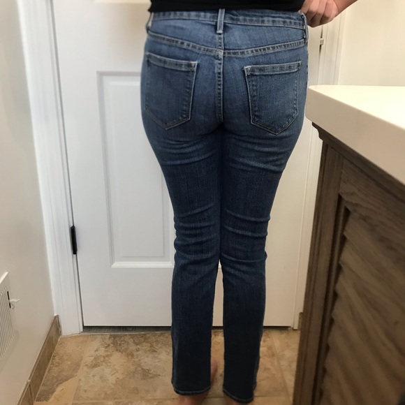 Old Navy Low Rise Denim Jeans (Size: 0 Regular) - Picture 2 of 4